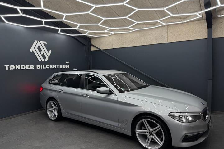 Sølv BMW 520d fra 2018