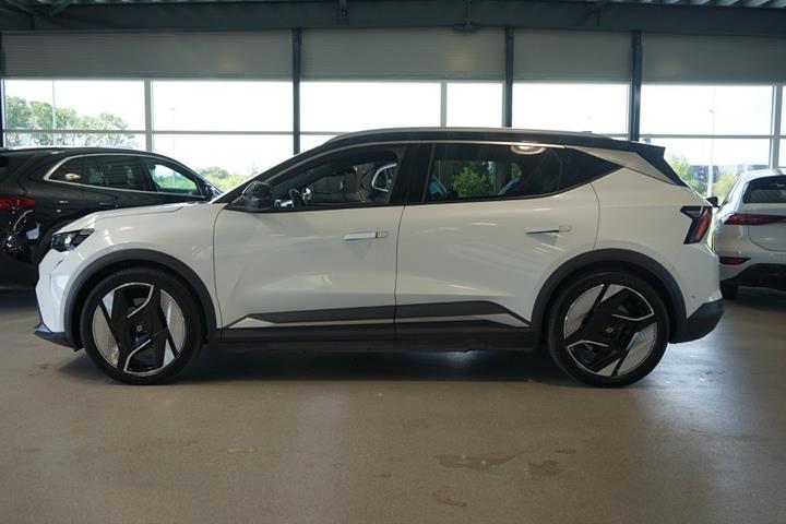 Hvid Renault Scenic E-Tech fra 2024