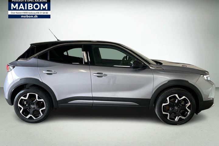 Sølv Opel Mokka-e fra 2022