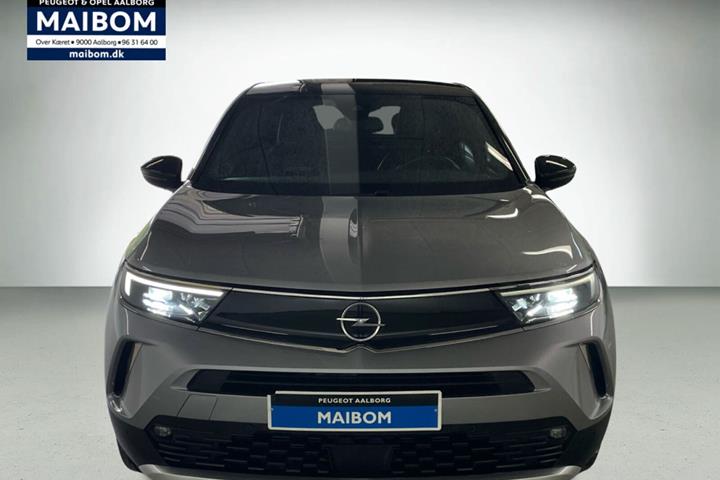 Sølv Opel Mokka-e fra 2022