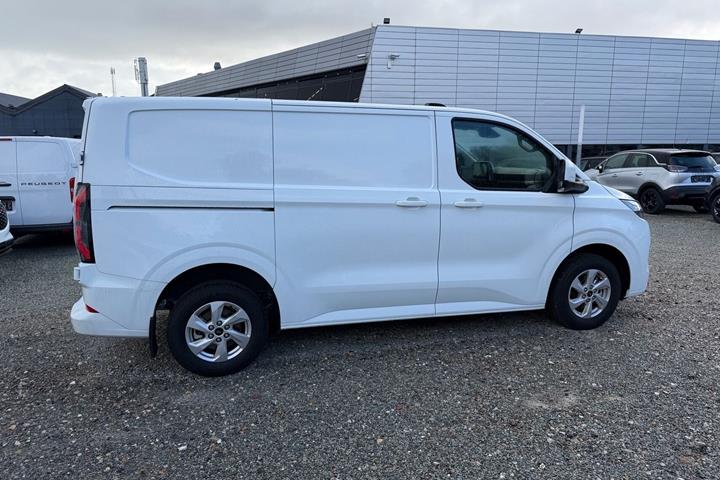 Hvid Ford E-Transit Custom 320 L1 fra 2026