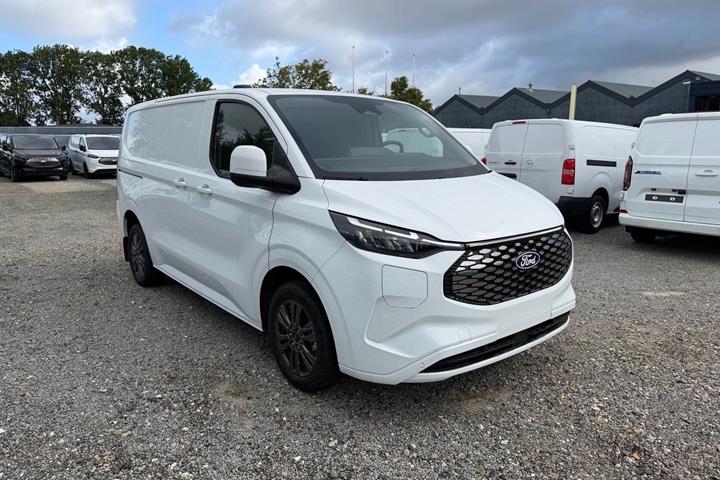 Hvid Ford E-Transit Custom 320 L1 fra 2026