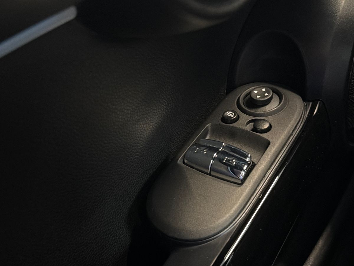 Grøn Mini Cooper SE fra 2023