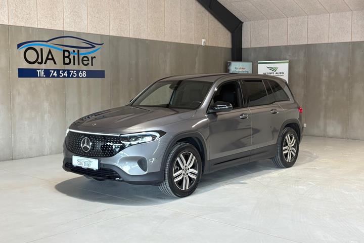 Grå Mercedes EQB250+ fra 2024