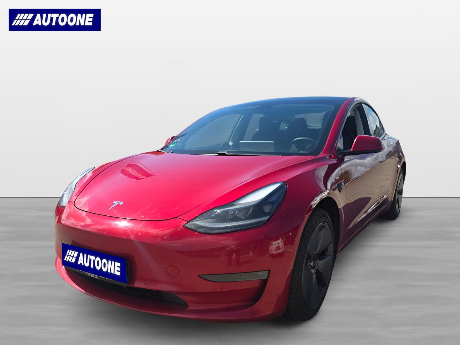 Tesla Model 3 Long Range AWD