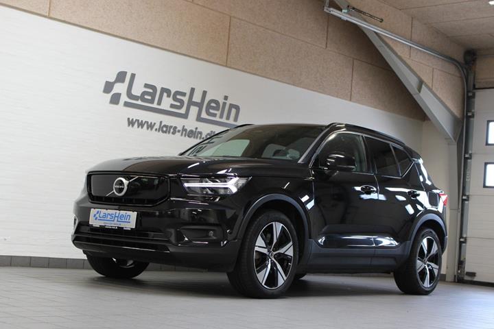 Sort Volvo XC40 fra 2021