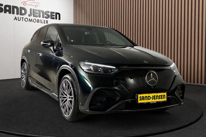 Grøn Mercedes EQE350 SUV fra 2024
