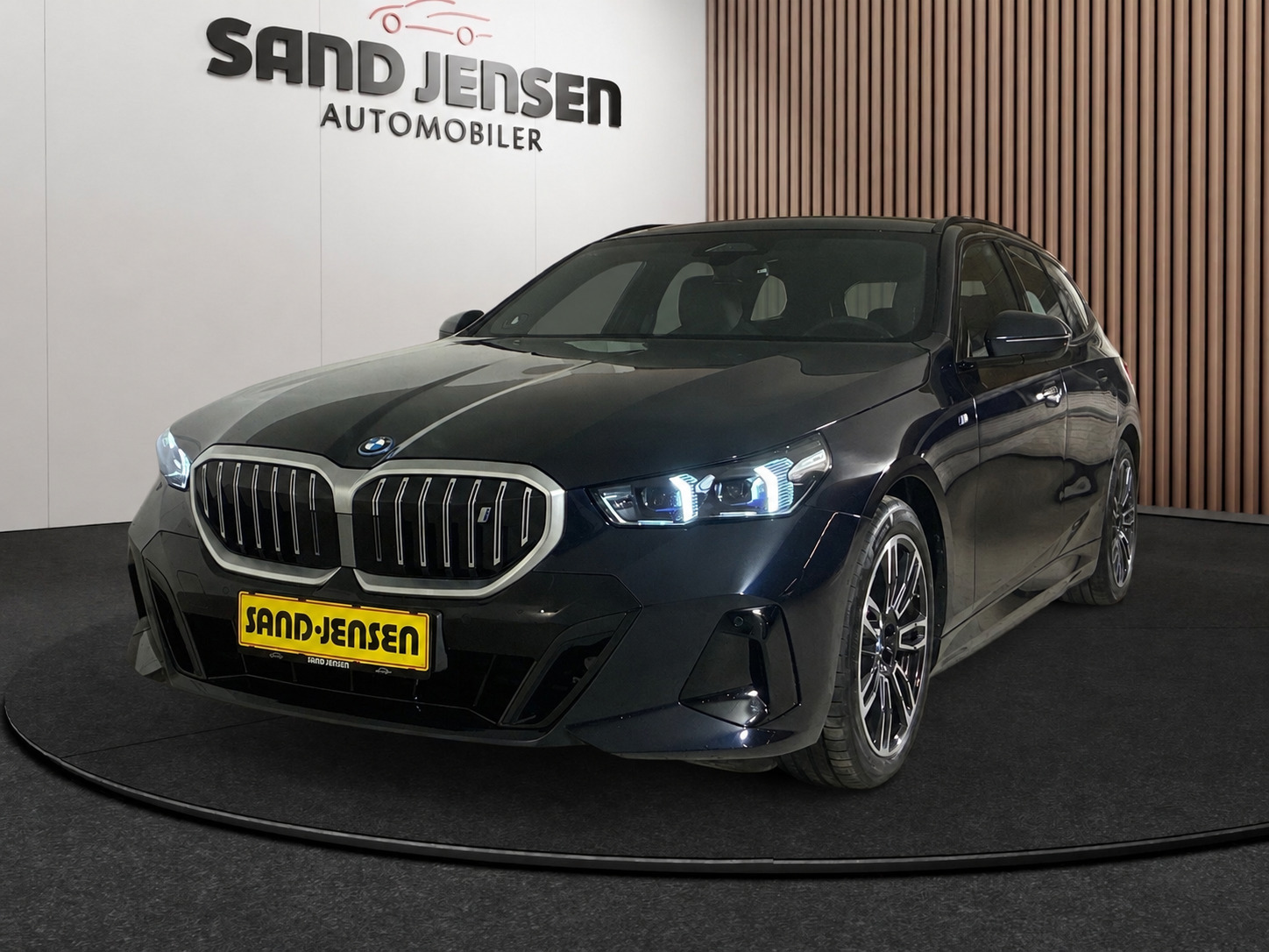 BMW i5 eDrive40 Touring M-Sport Van