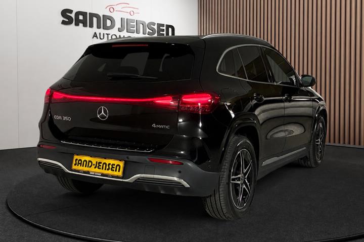 Sort Mercedes EQA350 fra 2024