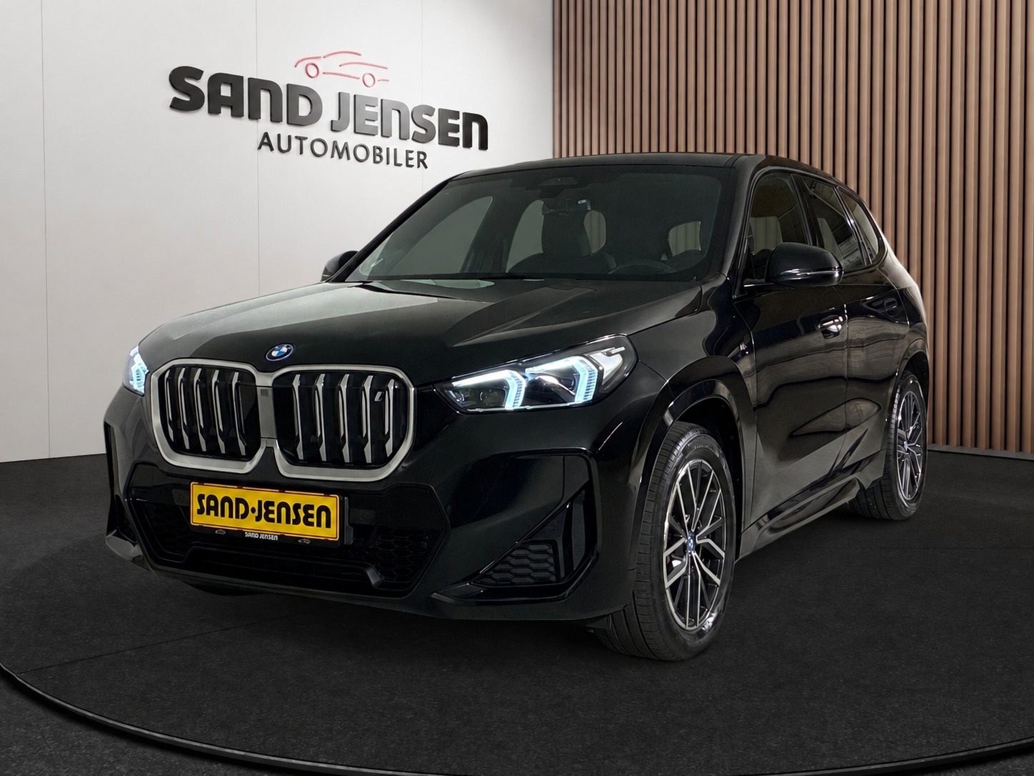 BMW iX1 xDrive30 M-Sport Premium Van