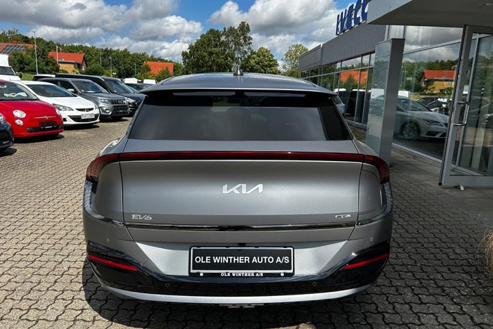 Grå Kia EV6 fra 2024