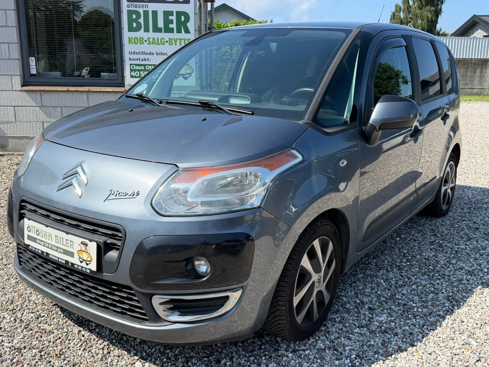 Grå Citroën C3 Picasso fra 2012