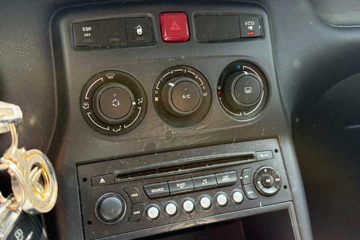 Grå Citroën C3 Picasso fra 2012
