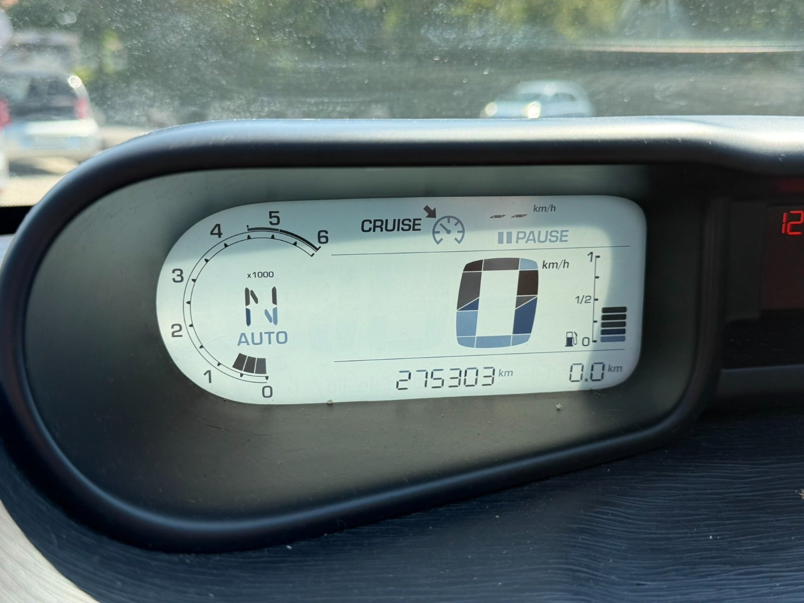 Grå Citroën C3 Picasso fra 2012