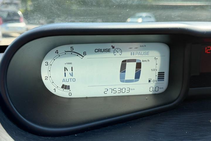 Grå Citroën C3 Picasso fra 2012