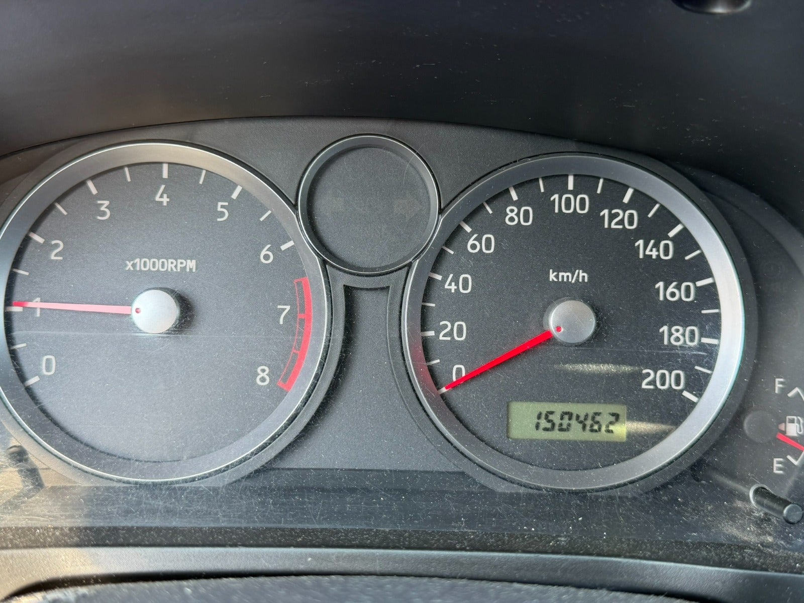 Beige Suzuki Liana fra 2009