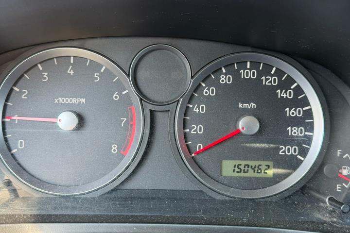 Beige Suzuki Liana fra 2009