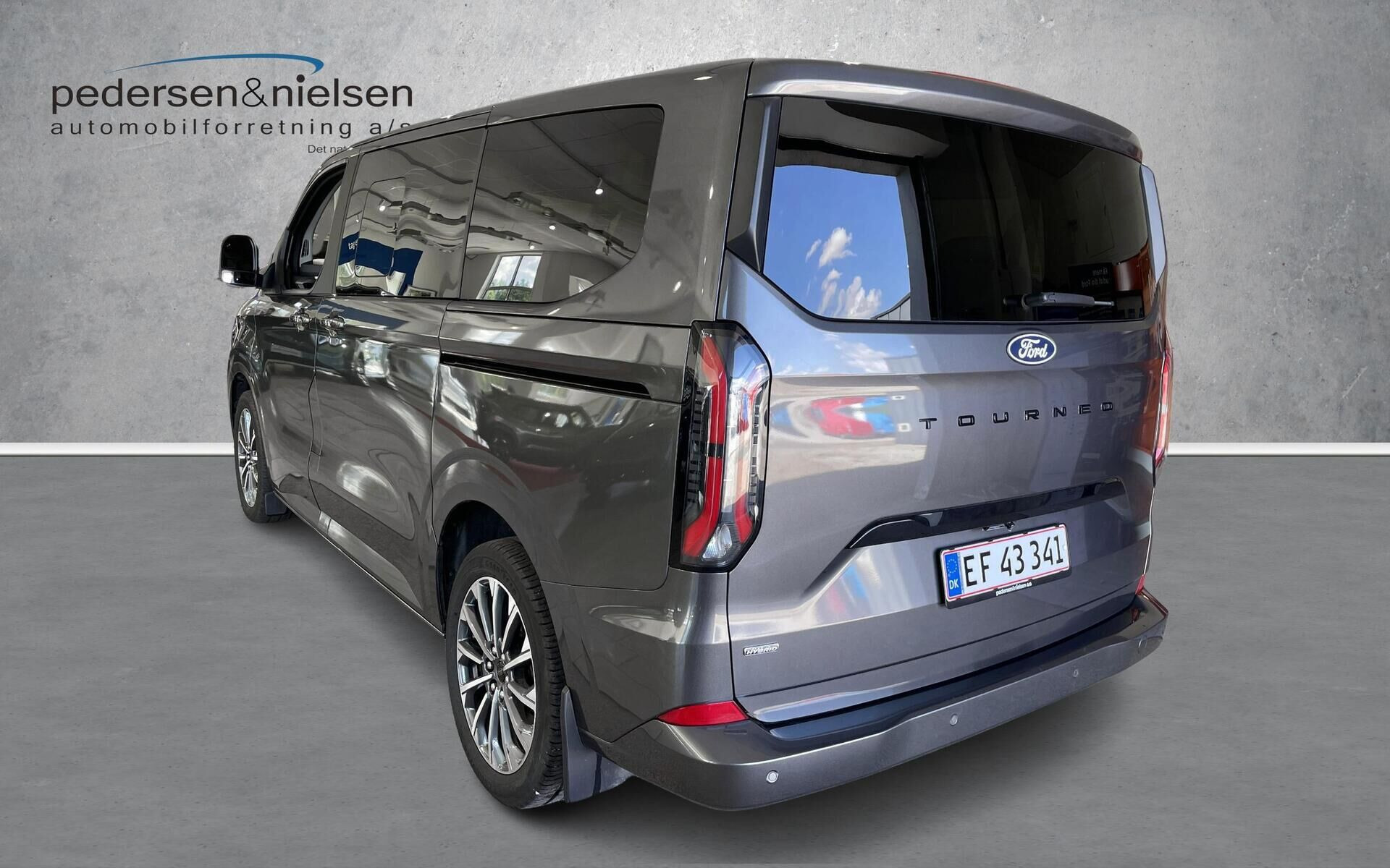 undefined Ford Tourneo Custom fra 2024
