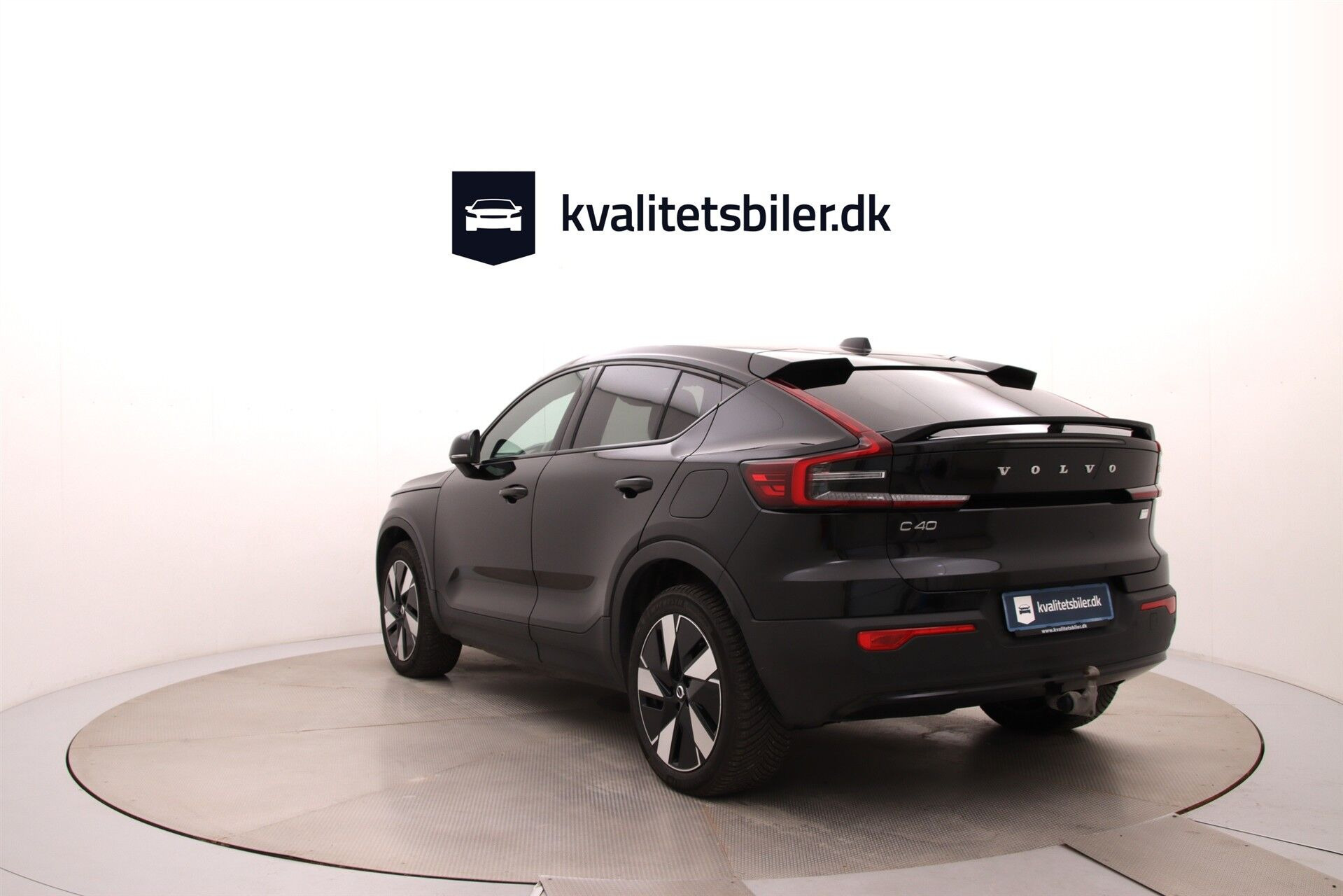 Sort Volvo C40 fra 2023