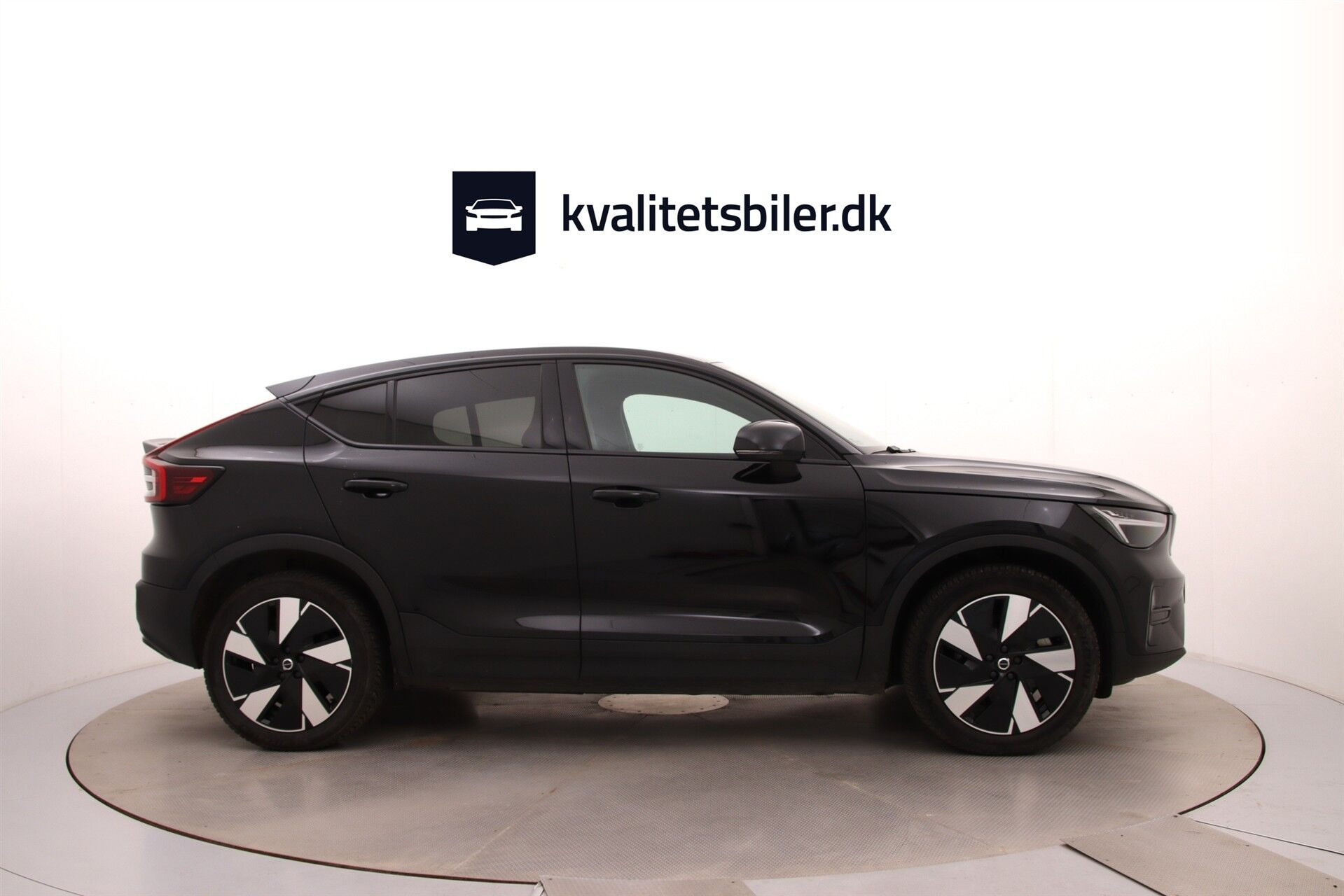 Sort Volvo C40 fra 2023