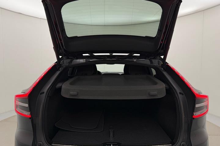 Sort Volvo C40 fra 2023