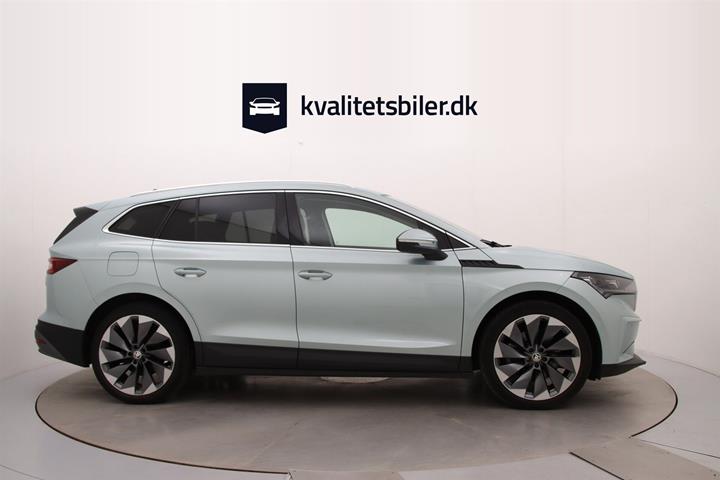 Sølv Skoda Enyaq fra 2022