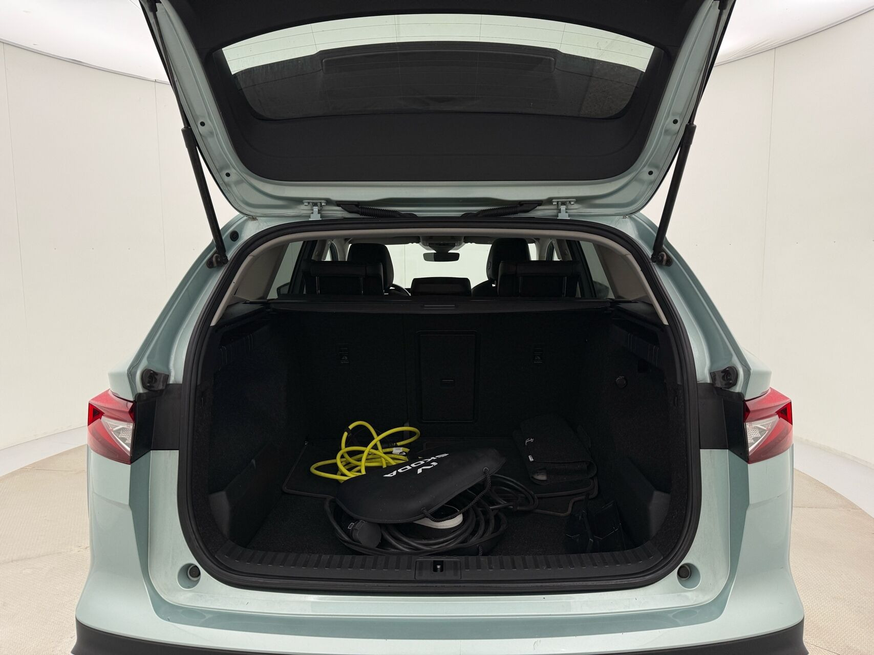 Sølv Skoda Enyaq fra 2022