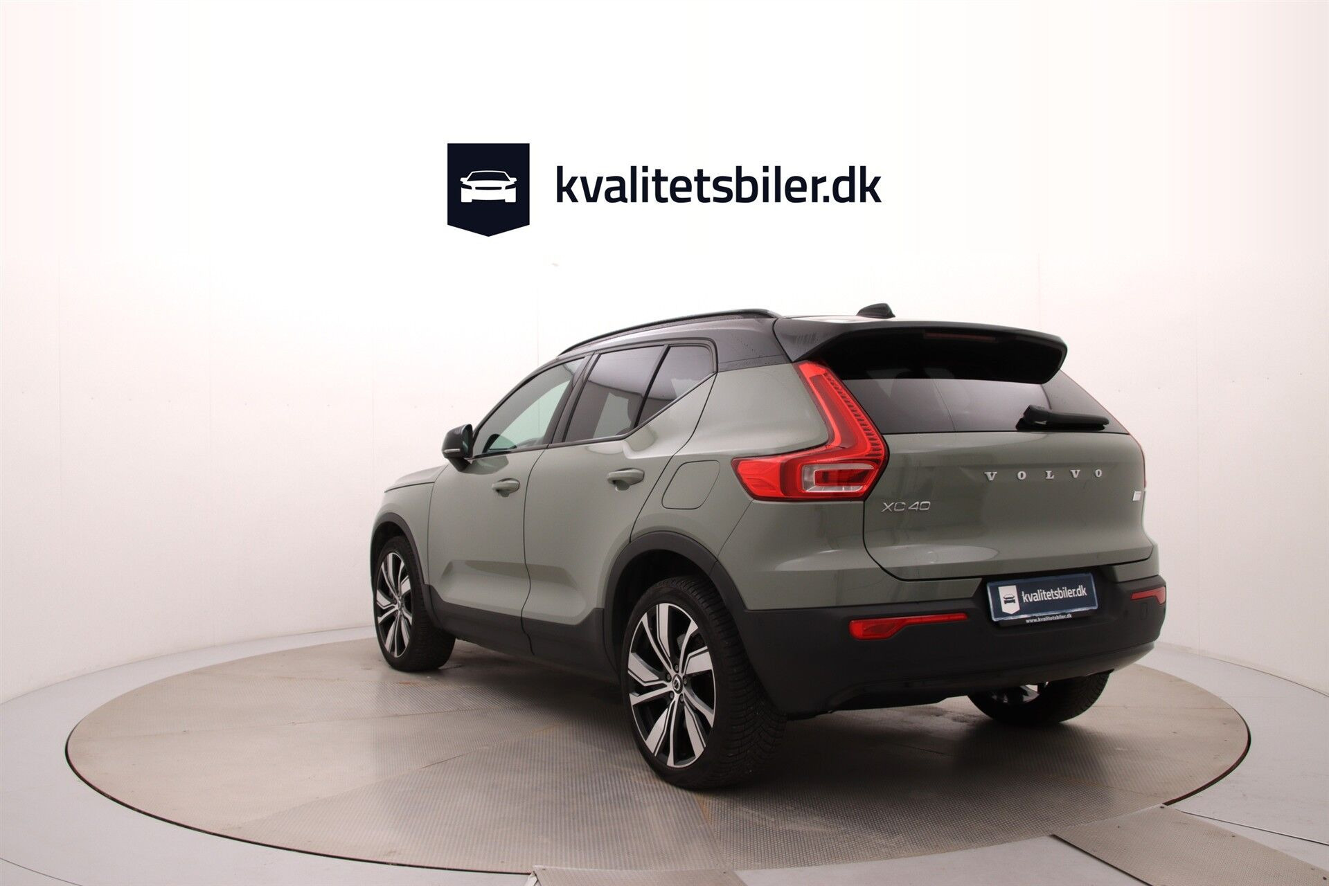 Grøn Volvo XC40 fra 2022