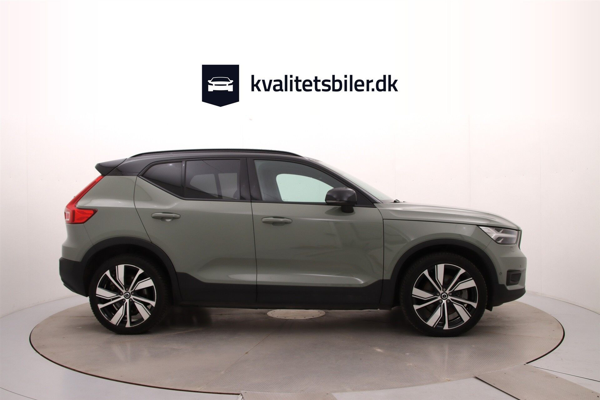 Grøn Volvo XC40 fra 2022