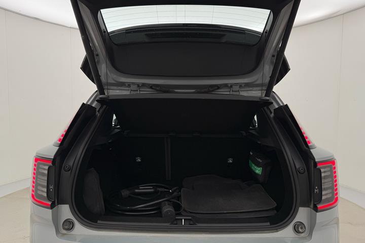 Grå Volvo EX30 fra 2024