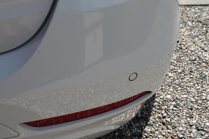 Hvid BMW 320d fra 2014