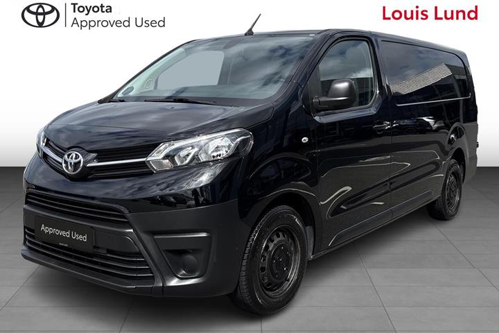 Sort Toyota ProAce fra 2023 set udefra