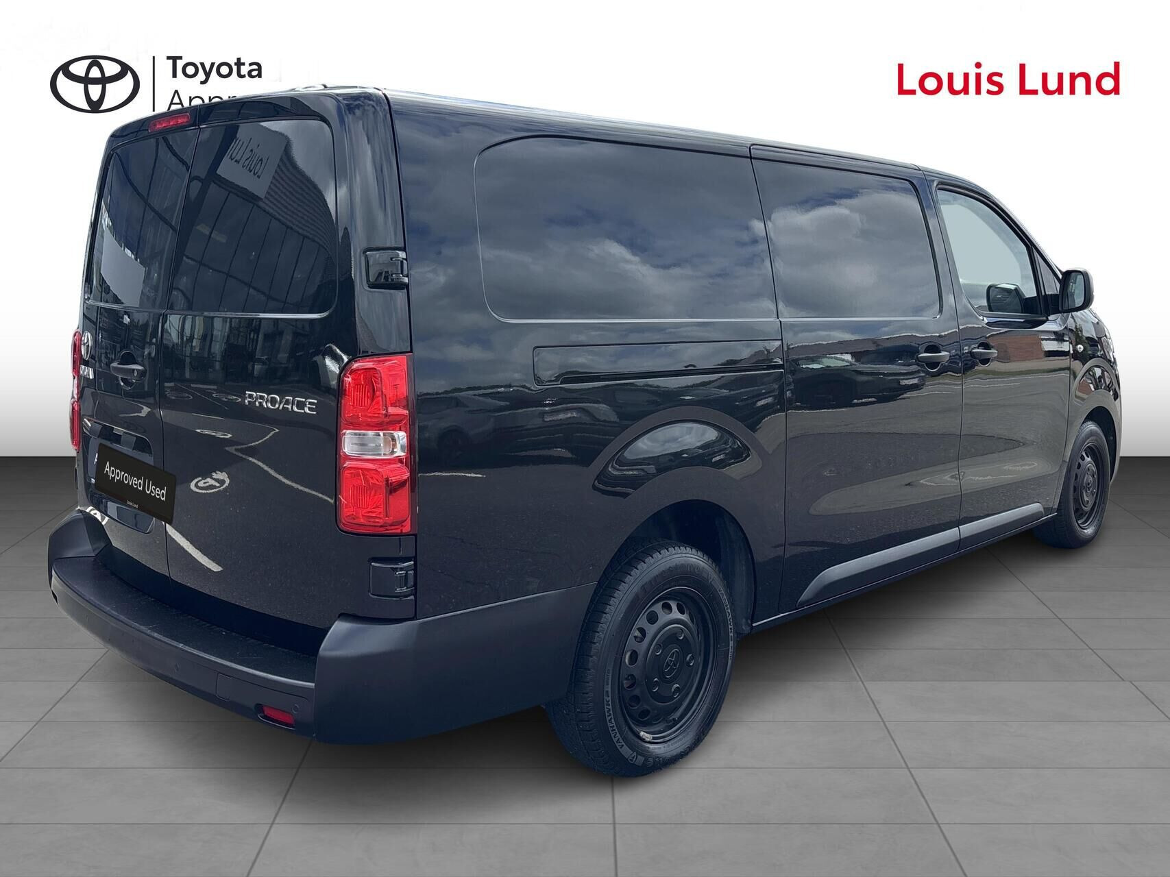 Sort Toyota ProAce fra 2023