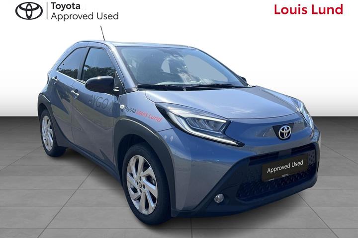 Grå Toyota Aygo X fra 2024