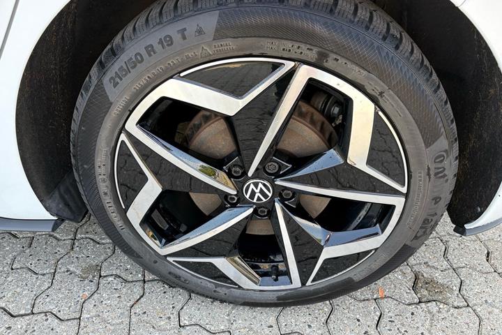 Hvid VW ID.3 fra 2022