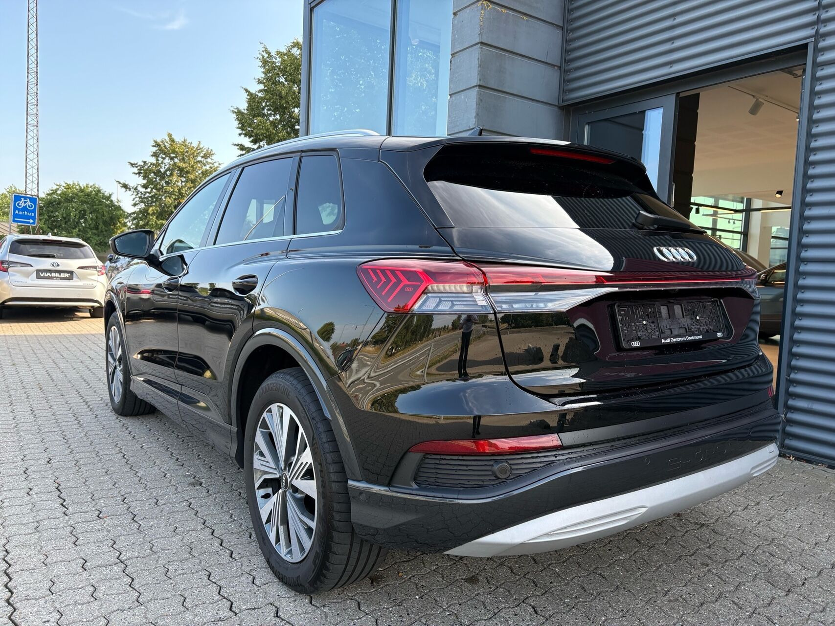 Sort Audi Q4 fra 2023