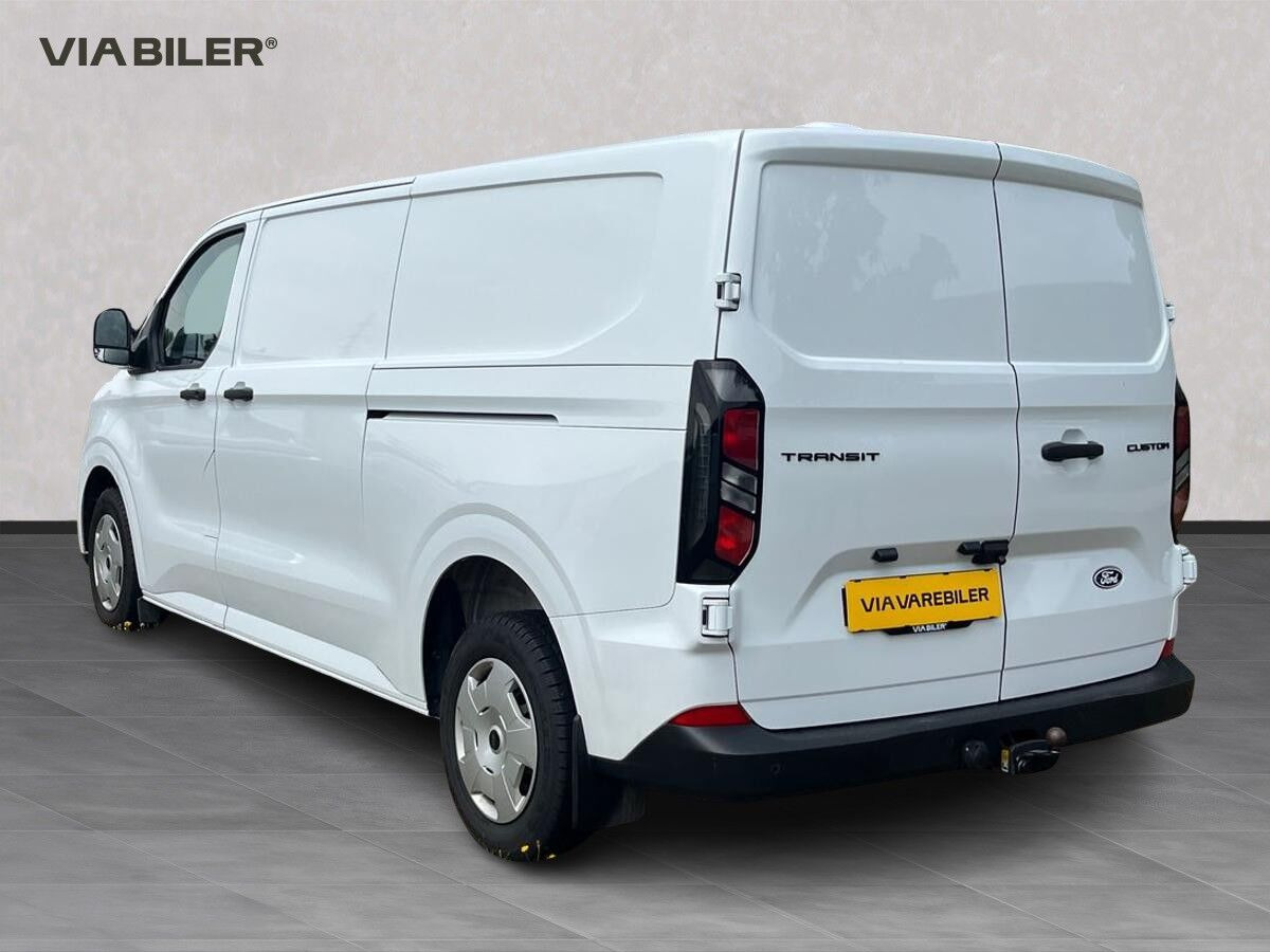 undefined Ford Transit Custom fra 2024