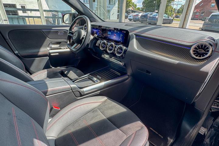 Sort Mercedes EQA 250+ fra 2024