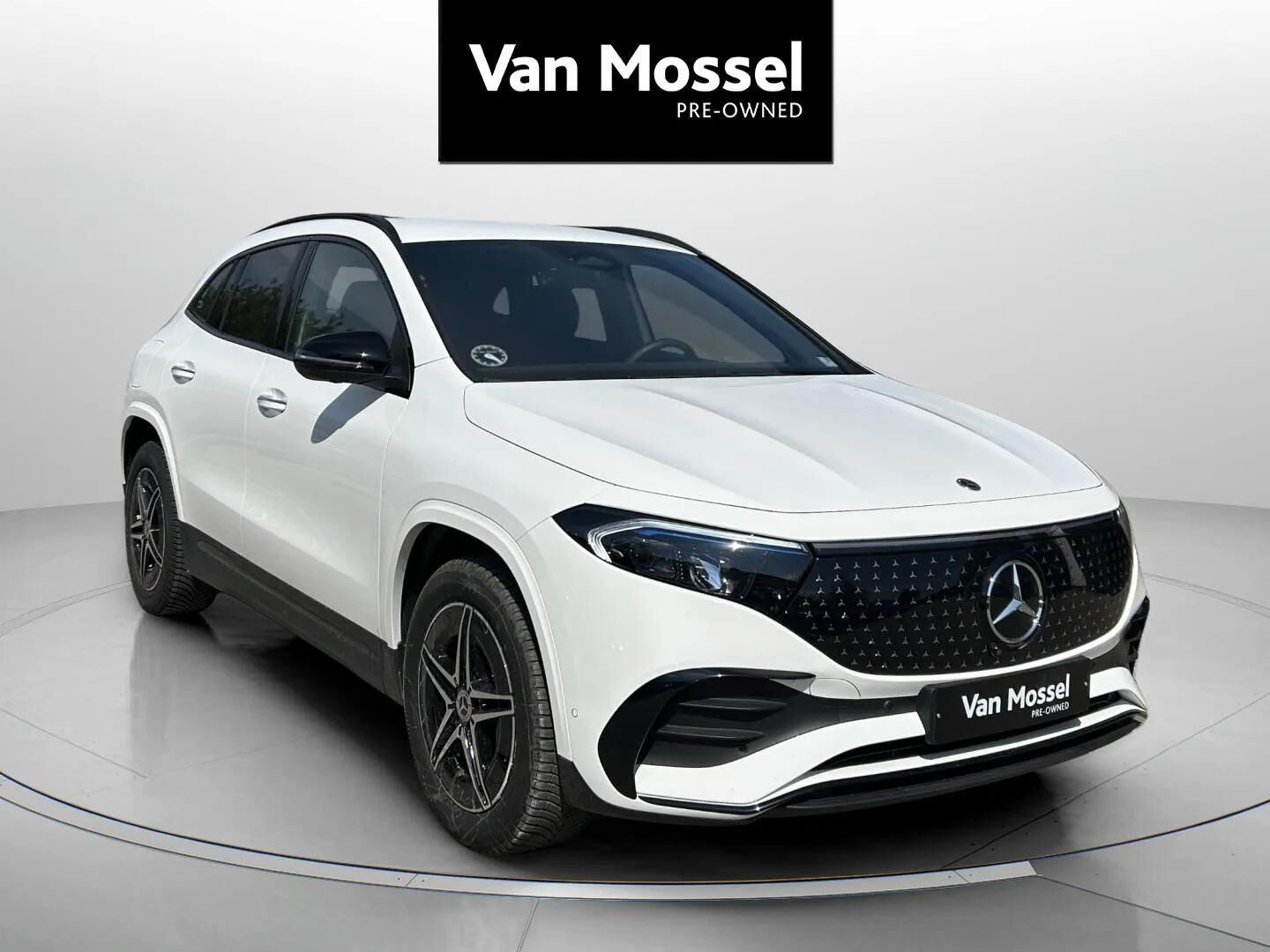 Hvid Mercedes EQA 250+ fra 2025