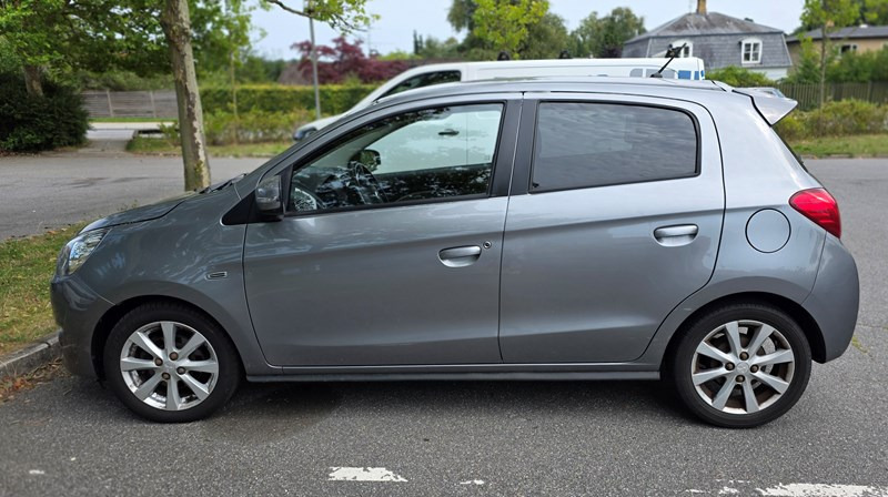 undefined Mitsubishi Space Star fra 2015
