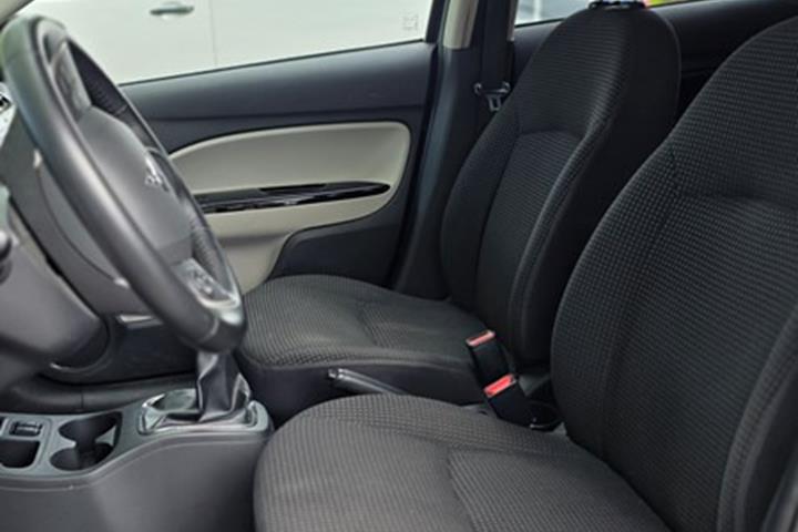 undefined Mitsubishi Space Star fra 2015