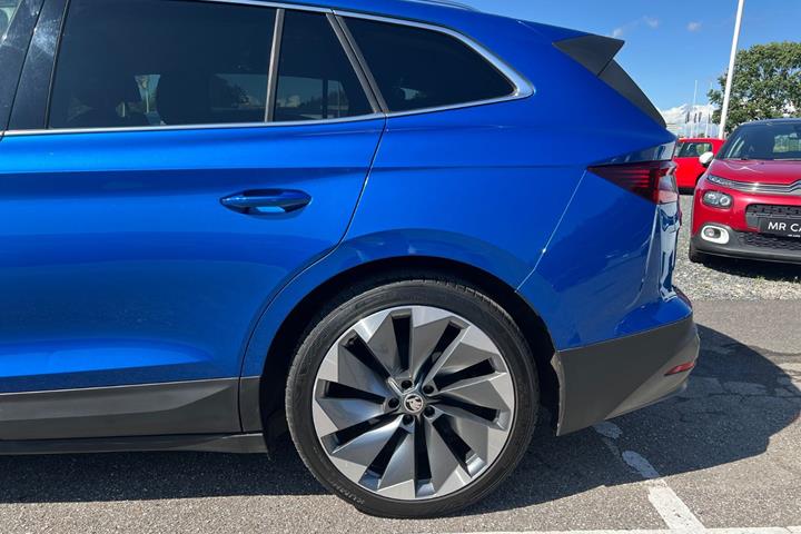 Grøn Skoda Enyaq fra 2021