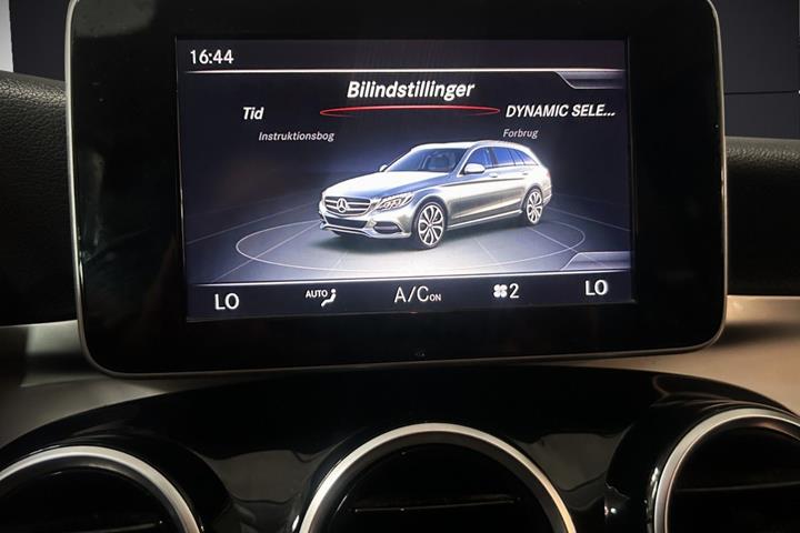 Grå Mercedes C220 d fra 2017