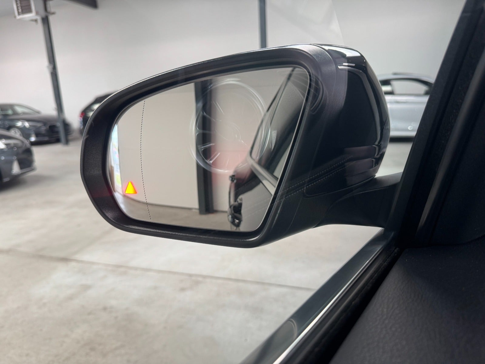 Sort Mercedes EQA250 fra 2023