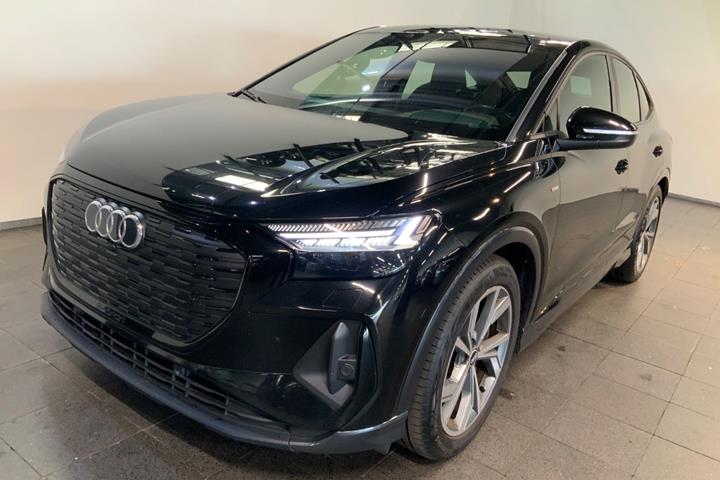 Sort Audi Q4 e-tron fra 2022 set udefra
