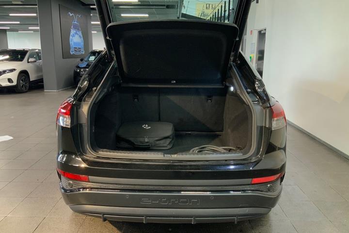 Sort Audi Q4 e-tron fra 2022