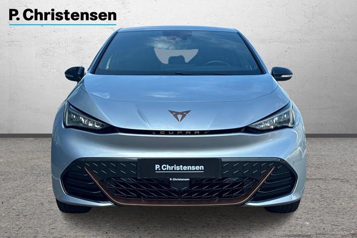 Sølv Cupra Born fra 2024