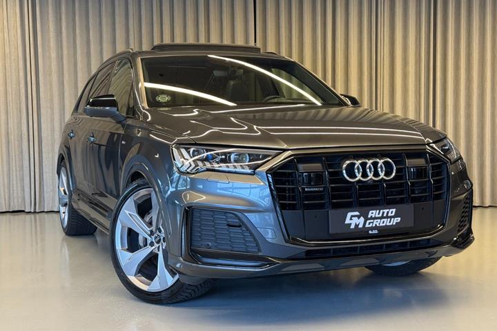 Grå Audi Q7 fra 2020