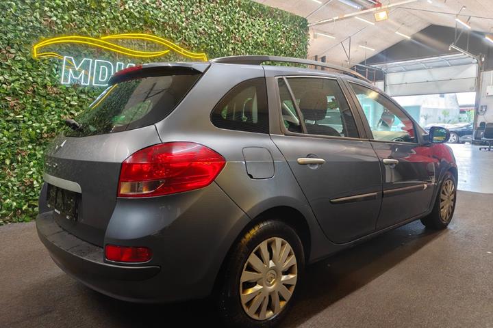 undefined Renault Clio III fra 2010