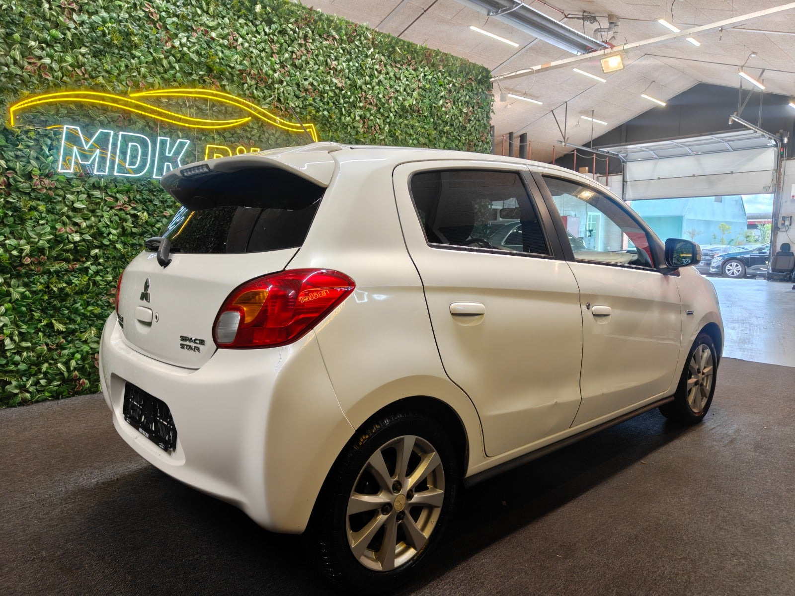 undefined Mitsubishi Space Star fra 2015